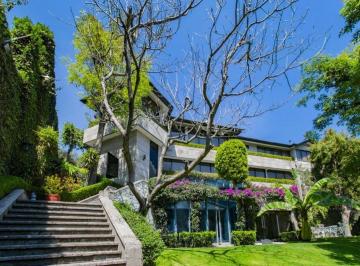 Casa en condominio de 4 habitaciones, Huixquilucan · Residencia de Lujo Triple a en Privada