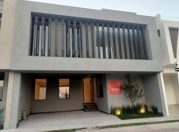 Casa en condominio · 275m² · 3 Recámaras · Casa Residencial en Privada Segura y Moderna en San Luis Potosí