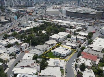 b25e8e83f45a4def4d8915bbd3b3aedc2a288245ef058e46e81f7dbc50c5a8e3 · Terreno con Casa/ Uso de Suelo D8