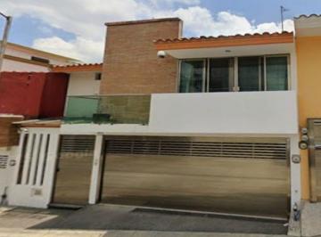 Casa de 3 habitaciones, Xalapa · Casa Ubicada en Xalapa Centro Veracruz