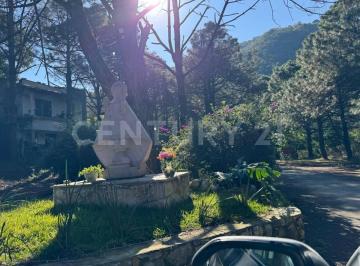 Terreno / Lote · 1200m² · Terreno en Venta en La Col. El Hondable Zona Covadonga en Santiago Nuevo Leon