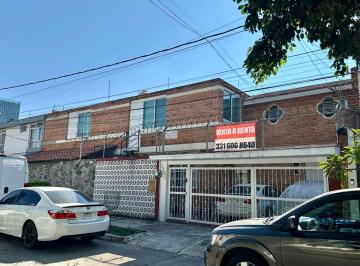 Casa de 5 habitaciones, Guadalajara · Casa con 5 Recámaras y 491 m² en Venta y Renta, Providencia