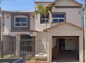 Casa de 3 habitaciones, Tijuana · Hermosa Casa a Tan Solo 5 Minutos de La Playa y Cerca de Servicios Basicos