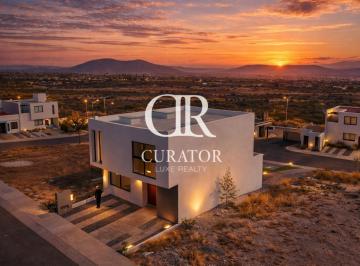 Casa · 144m² · 3 Recámaras · 2 Estacionamientos · Casa en Venta en San Isidro Juriquilla, Querétaro.