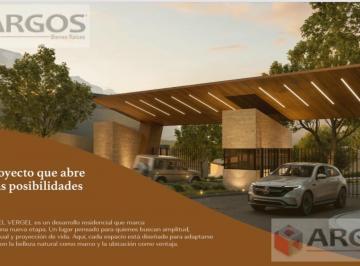 Terreno / Lote · 260m² · Terreno en Venta en Colinas del Vergel