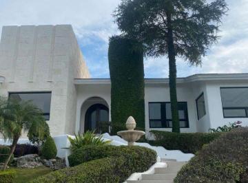 Casa de 3 habitaciones, Santiago · Casa en Renta en Monterrey Las Misiones