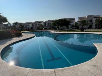 Villa · 3 Recámaras · Se Vende Casa en Paraíso Country Club, Vigilancia, Alberca