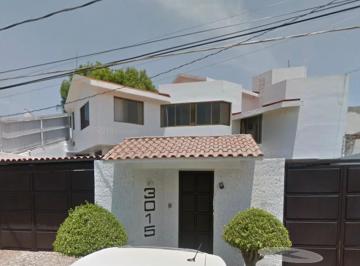 Casa en condominio de 4 habitaciones, Irapuato · Oportunidad de compra¡Casa Amplia Para Familias Que Buscan Tranquilidad y confort¡Llama Hoy.
