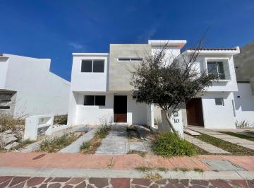 Casa en condominio de 3 habitaciones, El Marqués · Casa en Venta en Ciudad Maderas Queretaro | 3 Recamaras y Sala de Tv
