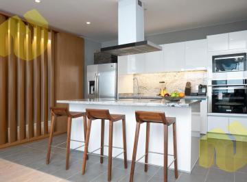 Departamento · 239m² · 5 Estacionamientos · Penthouse Exclusivo en Torre Mítika con 5 Estacionamientos