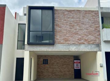 Casa · 230m² · 3 Recámaras · 2 Estacionamientos · Casa en Venta en Cumbres Elite Premiere