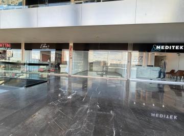 Local comercial , Tlajomulco de Zúñiga · Plaza La Rioja Excelente Ubicación
