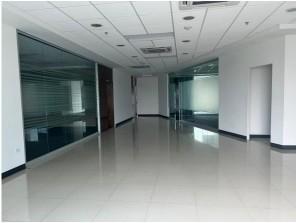 Oficina · 404m² · 17 Estacionamientos · Oficina Semi - Equipada en Zona San Agustín