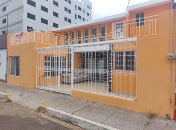 Casa de 4 habitaciones, Durango · Casa de Oportunidad Remodelada Muy Centrica..