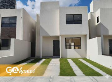 Casa de 3 habitaciones, Tequisquiapan · Casa con 160 m² Superficie de Terreno y 3 Habitaciones en Venta en Barrio San Juan Fracc Privado