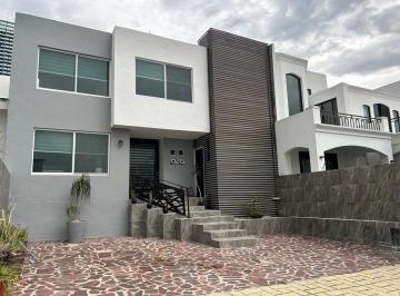 Casa en condominio de 3 habitaciones, León · Casa en Renta en Mirador de Gran Jardín