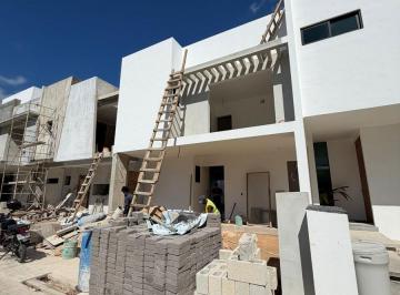 Casa · 3 Recámaras · 2 Estacionamientos · Vendo Casa en Preventa Arbolada Residencial de 3 Rec y Alberca Privada