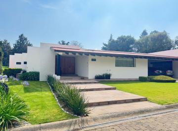 Casa de 3 habitaciones, Lerma · Casa en Renta, Club de Golf Los Encinos, Lerma, Ocoyoacac, a 25 Min de Santa Fe
