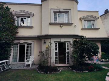 Casa de 3 habitaciones, Huixquilucan · Casa en Venta Calle Cerrada en Lomas de Las Palmas