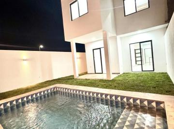 Casa · 125m² · 3 Recámaras · 2 Estacionamientos · Casa en Venta con Alberca en Lomas del Mediterráneo Riviera Veracruzana Alvarado Veracruz