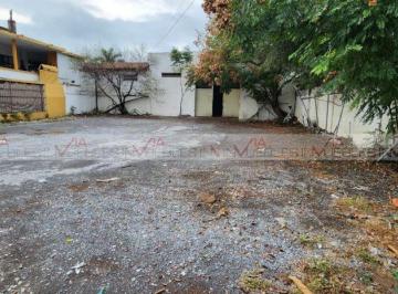Terreno comercial · 390m² · 15 Estacionamientos · Terreno Comercial en Renta en Valle Dorado
