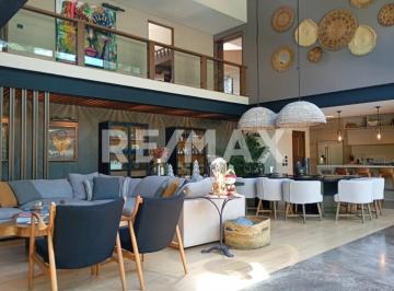 Casa en condominio · 410m² · 4 Recámaras · 3 Estacionamientos · Casa en Condominio en Venta - (4)