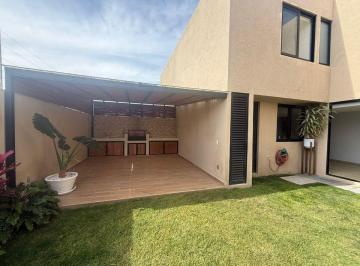 Casa de 3 habitaciones, El Marqués · Venta Casa Moderca, Jardin Terraza con Pergola Zakia