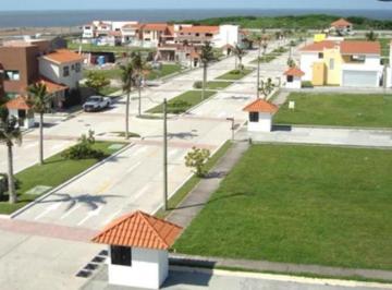 Terreno / Lote · 205m² · Terrenos en Venta Cabecera de Cuadra en El Fraccionamiento El Sendero en La Riviera Veracruzana