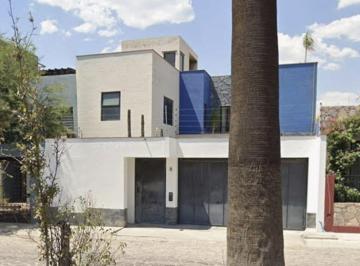 Casa de 3 habitaciones, San Miguel de Allende · Hermosa Casa con Excelente Ubicacion y de Alta Plusvalia