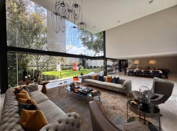 Casa · 1050m² · 5 Recámaras · 12 Estacionamientos · Casa Inteligente de Lujo en Jardines del Pedregal | Doble Acceso y Gran Terreno