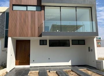 Casa en condominio de 3 habitaciones, Zapopan · Casa en Venta Coto Galo en Valle Imperial