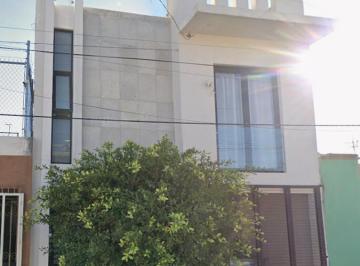 Casa de 3 habitaciones, Aguascalientes · Hermosa Casa con Espacios Funcionales y Bien Distribuidos en Zona con Plusvalia