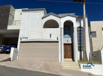 Casa de 3 habitaciones, Chihuahua · Casa en Venta, 270 m² de Construcción, Chihuahua, Chihuahua