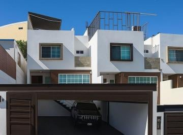033cd61e6159d7f9c9892a5ebee12e585e2a25a0de681983cc3e0c93185289bb · Casa en Venta Fracc Cubillas Sur