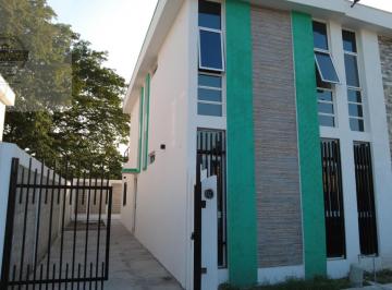 Casa · 96m² · 3 Recámaras · 2 Estacionamientos · Casa en Las Fuentes