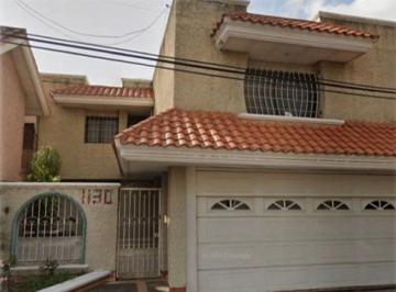 Casa de 3 habitaciones, Culiacán · Preciosa Casa con Gran Ubicación en Culiacán Rosales Sinaloa