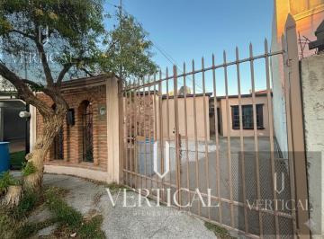 Casa · 126m² · 3 Recámaras · 2 Estacionamientos · Casa en Vistas del Sacramento