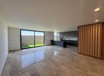 Casa de 3 habitaciones, Querétaro · Venta - Casa con Cuarto de Tv, Amenidades, 3 Recámaras. Altozano