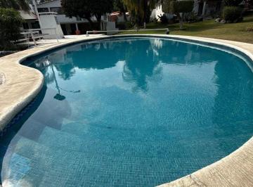 Casa en condominio de 4 habitaciones, Cuernavaca · Casa a 3 Min de Averanda y Galerías