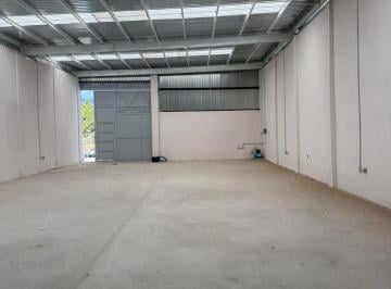 Bodega comercial , Arteaga · Bodega Renta 220 m, en Arteaga Oscar Flores Tapia