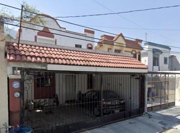 Casa de 3 habitaciones, Guadalupe · H E R m o S a C a S a E N V E N T a E N C o L o N I a C a m I N o R E a L