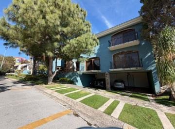 Casa de 4 habitaciones, Tlajomulco de Zúñiga · Residencia en Venta $16,700,000en El Palomar Sección Cañadas en Tlajomulco de Zúñiga, Jalisco
