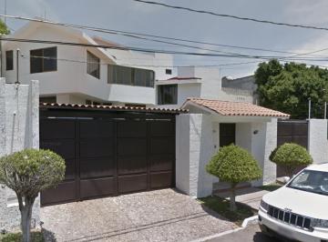 Casa de 4 habitaciones, Irapuato · Casa con 620 m² Superficie, 4 Dorm. en Venta en Villas de Irapuato a Menos de 70% de Su Valor