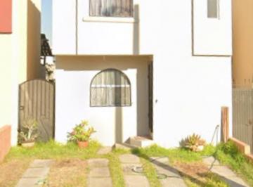 Casa de 3 habitaciones, Tijuana · Casa en Venta. Fracc. Lomas de La Presa. Tijuana. Baja California