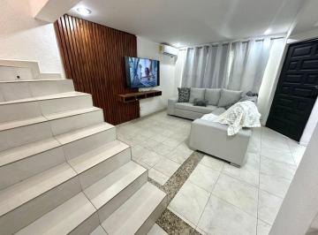 Casa · Hermosa Townhouse Amueblada y Remodelada – Sm 50, Cancún. 2 Recám, 1 Baño