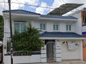 Casa de 4 habitaciones, Poza Rica de Hidalgo · Casa en Venta. Fracc. Cazones. Poza Rica. Veracruz