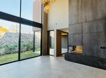 Casa en Venta de 3 habitaciones Residencial El Molino · Hermosa Residencia de Lujo a Estrenar