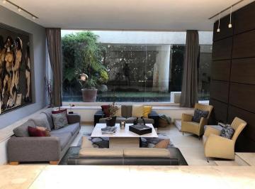 Casa · 1023m² · 4 Recámaras · 6 Estacionamientos · Casa Venta Bosques de La Lomas 1023 m²