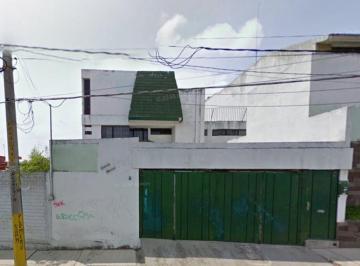 Casa de 4 habitaciones, Puebla · Casa en Venta. Colonia Lomas de Loreto. Puebla