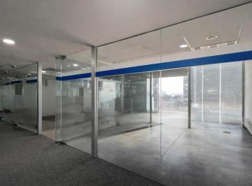 Oficina · 647m² · 10 Recámaras · 16 Estacionamientos · Oficina en Renta en Juárez Aaa
